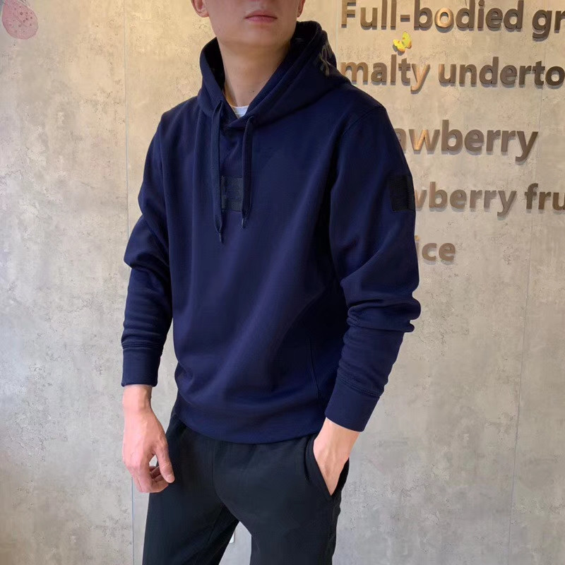 mmexport1543414360308