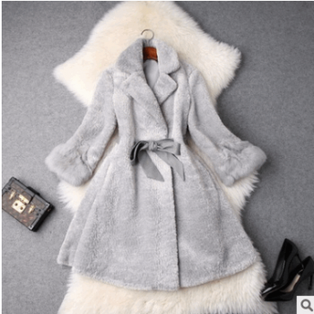 2018冬季女裝新款西裝領系帶收腰保暖中長款羊剪絨大衣外套