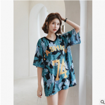 2019新款韓版游泳衣女保守顯瘦修身學生三件套運動平角分體泡溫泉