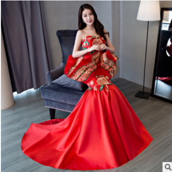 紅色晚禮服2019夏季新款拖尾抹胸高腰宴會中式禮服優雅主持人禮服