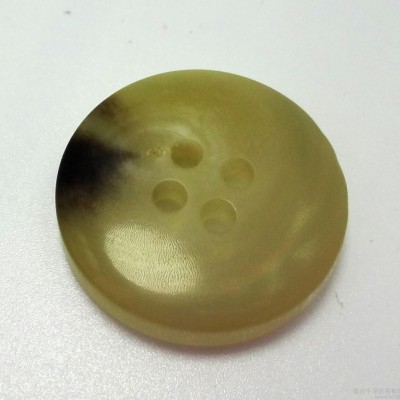 天然環保四眼花牛角扣  牛角紐扣 女裝大衣外套扣子 西裝鈕
