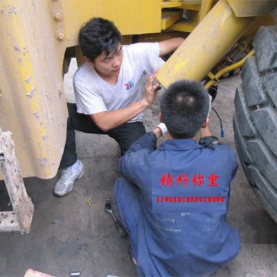 江西裝載機電子稱 鏟車秤生產廠家 性能穩定裝載機稱萍鄉市報價