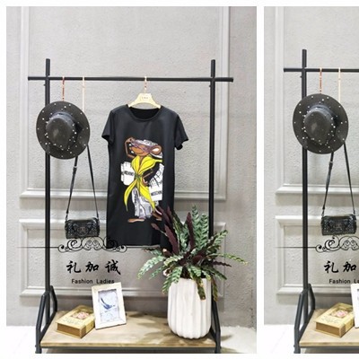 莎莎純棉長(zhǎng)款T恤寧波品牌女裝折扣批發(fā)市場(chǎng)拿貨