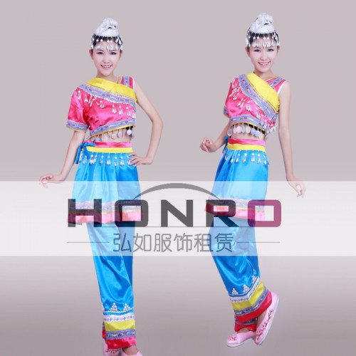 供應弘如服裝租賃長寧出租舞臺服裝民族服裝拉丁舞蹈服