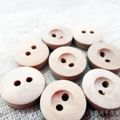 DIY紐扣扣子天然環(huán)保木頭扣木質(zhì)鈕扣 毛衫襯衫紐扣 童裝扣
