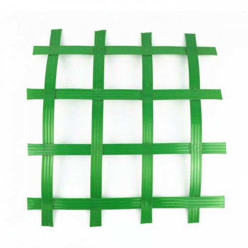 批發出售經編30KN滌綸土工格柵 規格可定制 山東經編滌綸土工格柵廠家