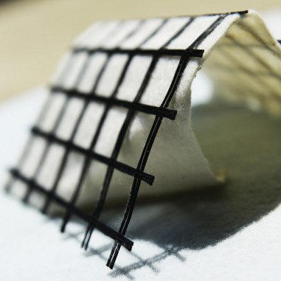 浙江 湖北專(zhuān)用玻纖土工格柵復(fù)合土工布 經(jīng)編滌綸復(fù)合土工布 玻璃纖維土工格柵等多種土工材料