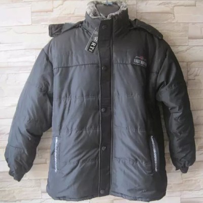 廣州沙河服裝批發  便宜地攤中老年男裝加厚棉衣批發  大量低價清倉