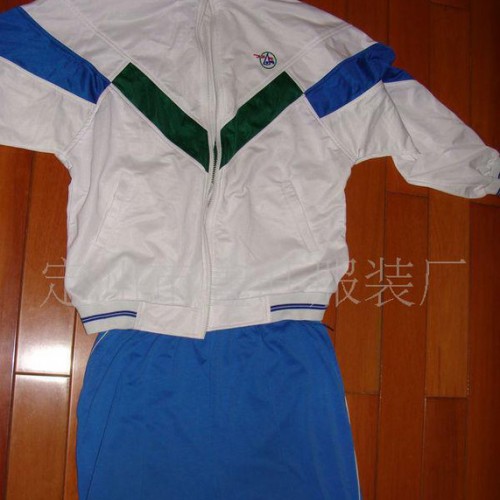 專業生產-54樣式的運動服校服直批特價