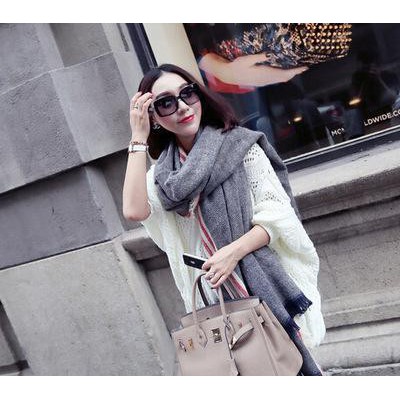 范百搭純色圍巾女冬季羊絨圍巾披肩兩用超長