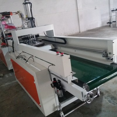 廠家定制.全自動高速沖口雙通道塑料背心袋制袋機