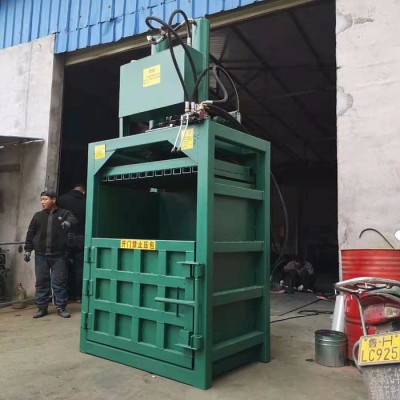 辣椒藥材打包機  無紡布漁網壓扁機 稻糠豆秸打塊機價格