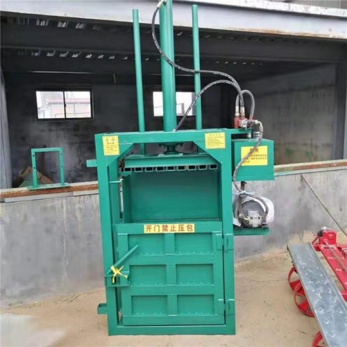 立式噸袋無紡布打包機廠家   廢布料立式液壓壓塊機  新疆羊毛打包機