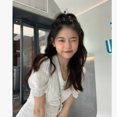 純色連衣裙2021年新款夏韓版女裝法式氣質復古裙泡泡袖V領仙女裙