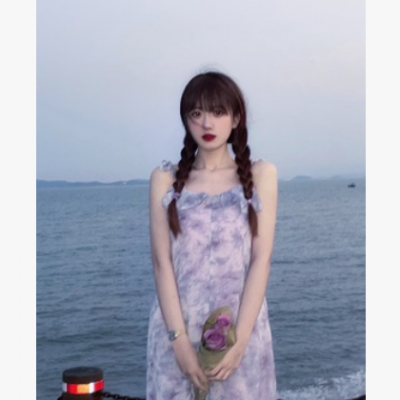 純色連衣裙2021年新款夏韓版荷葉邊氣質修身裙吊帶裙打底中長款