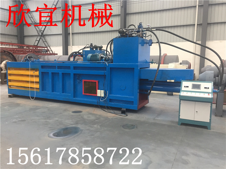 120型多功能臥室廢紙箱打包機 易拉罐打包機 秸稈玉米打包機車間一角