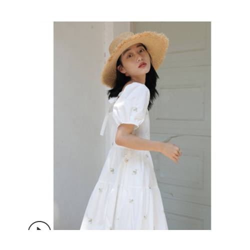 2021夏季韓版方領(lǐng)刺繡連衣裙后領(lǐng)飄帶設(shè)計(jì)氣質(zhì)收腰a字泡泡袖長(zhǎng)裙