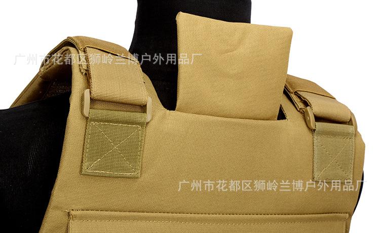 黑鷹背心