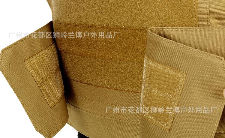 黑鷹背心首頁圖