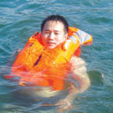 氣脹式救生圈充好氣的圖片1